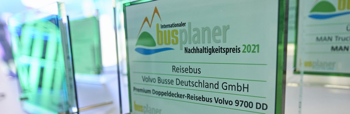 Premium-Doppeldecker Volvo 9700 DD erhält Internationalen busplaner Nachhaltigkeitspreis 2021 - Der Pressedienst - Medienservice für Journalisten