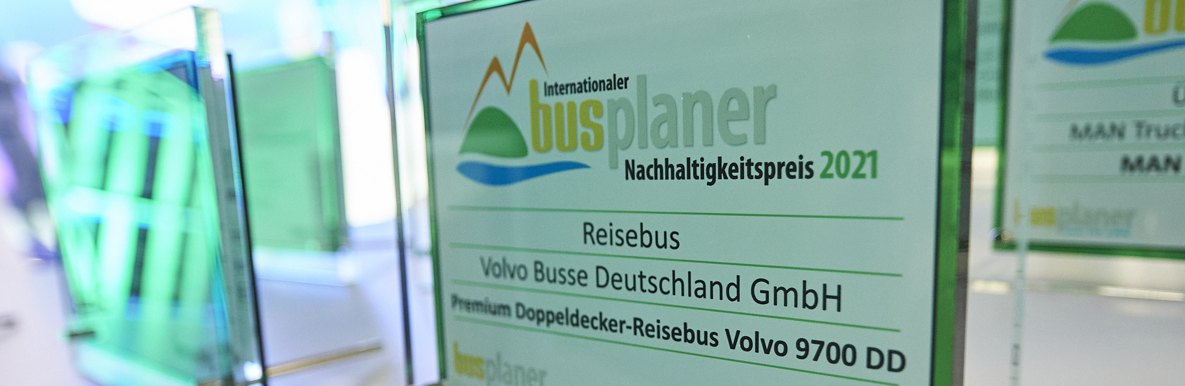 Premium-Doppeldecker Volvo 9700 DD erhält Internationalen busplaner Nachhaltigkeitspreis 2021 | Medienservice für Journalisten